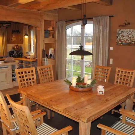 In - Insel Ruegen 33030 Ferienhaus Dranske